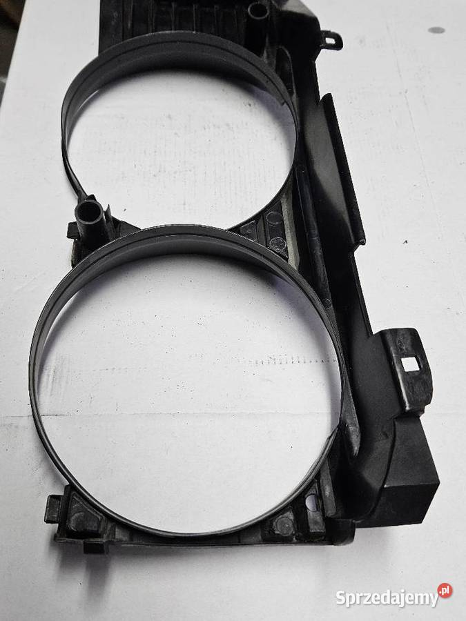 BMW E32 OKULAR ATRAPA OSŁONA RAMKA KOMPLET 8694r Lublin