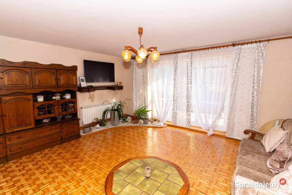 Dom mieście 130m2 działka 1400m2 Szewna świętokrzyskie