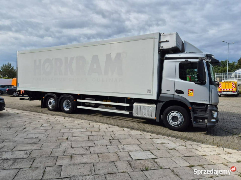 Mercedes Antos 2532 L Frigoblock 6X2 Samochody ciężarowe śląskie Łaziska Górne