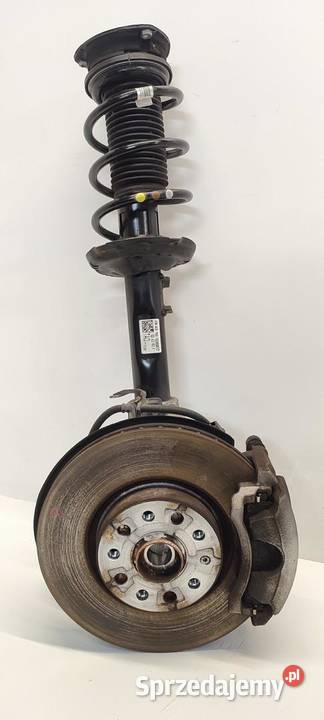 SKODA KAROQ ZWROTNICA PRAWY PRZÓD 15 TSI