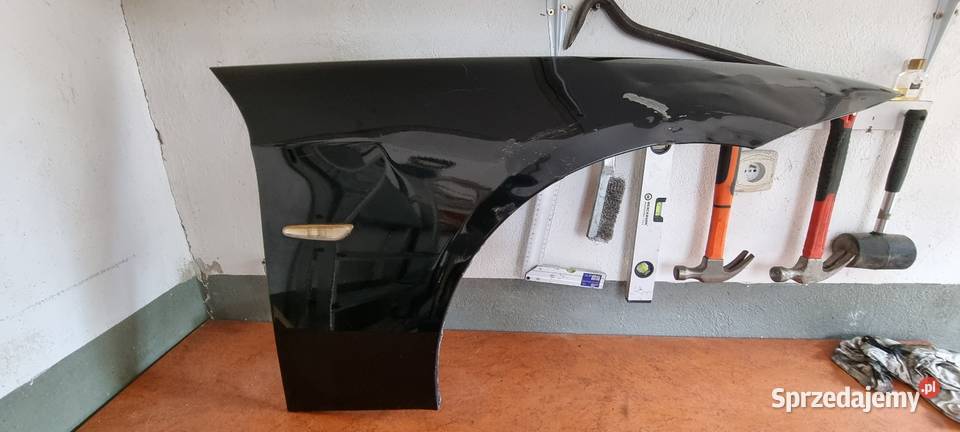 Prawy błotnik BLACK SAPPHIRE METAL BMW e91 Ruda sprzedam