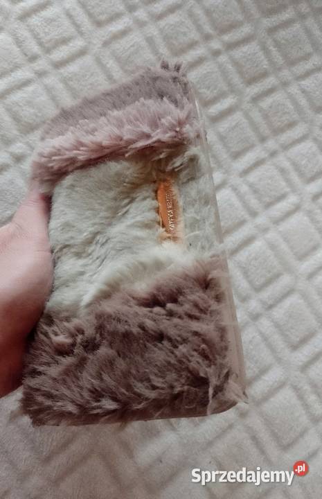 RIVER ISLAND Futrzany duży portfel damski z Kraków