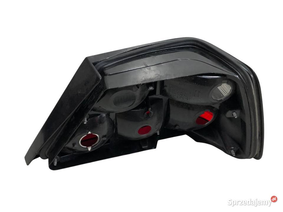 MERCEDES W124 1994061996 SEDAN Lampa tylna lewa Lampy tylne