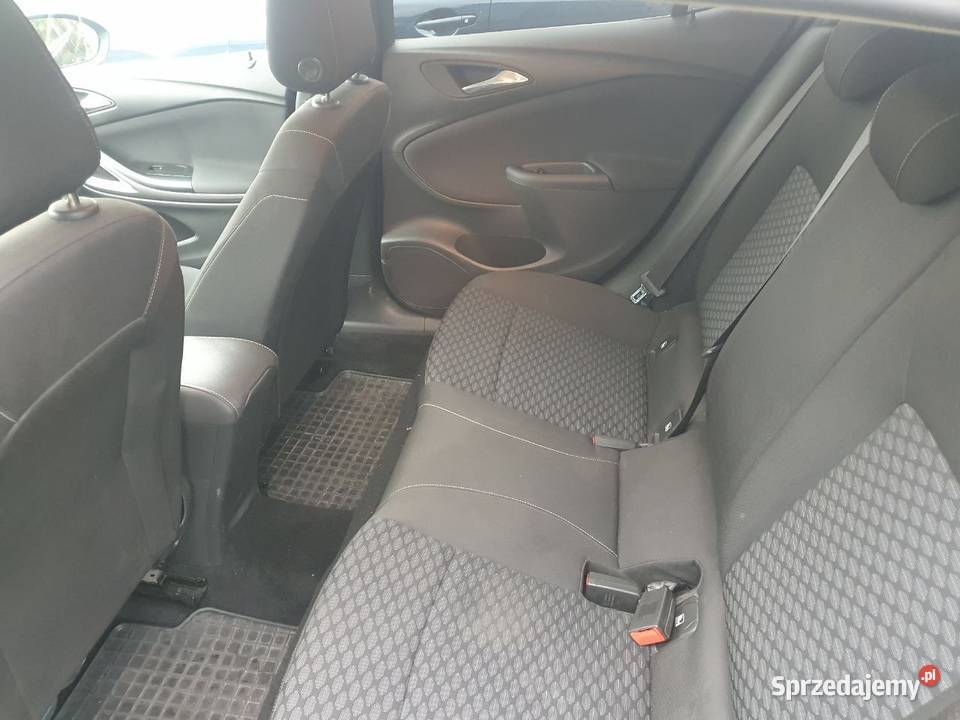 Opel Astra K 14 Turbo 150 2019 niski przebieg