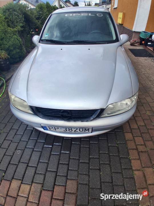 sprzedam samochod osobowy Opel vectra B Z 20