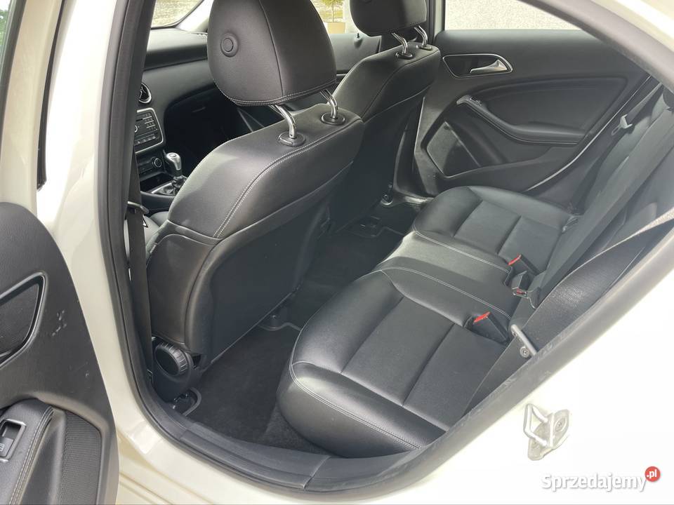 Mercedes Benz A klasa 2017 Bi Xenon Skóra Alu światła do jazdy dziennej Jelenia Góra