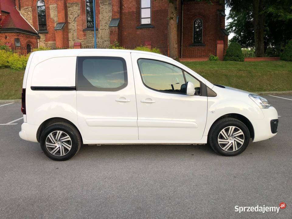 CITROEN BERLINGO 2017r 16 100 ZADBANE AUTO