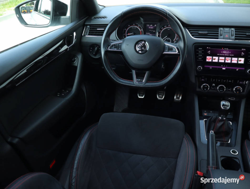 Skoda Octavia RS 245 20 TSI czujnik parkowania Łódź