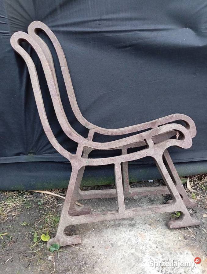 Sprzedam żeliwne elementy ławki z okresu PRL Przemyśl