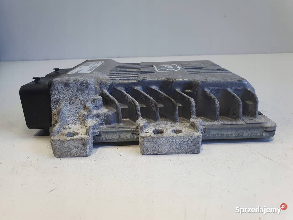 Volvo S40 II V50 16 D STEROWNIK SILNIKA komputer Chełm