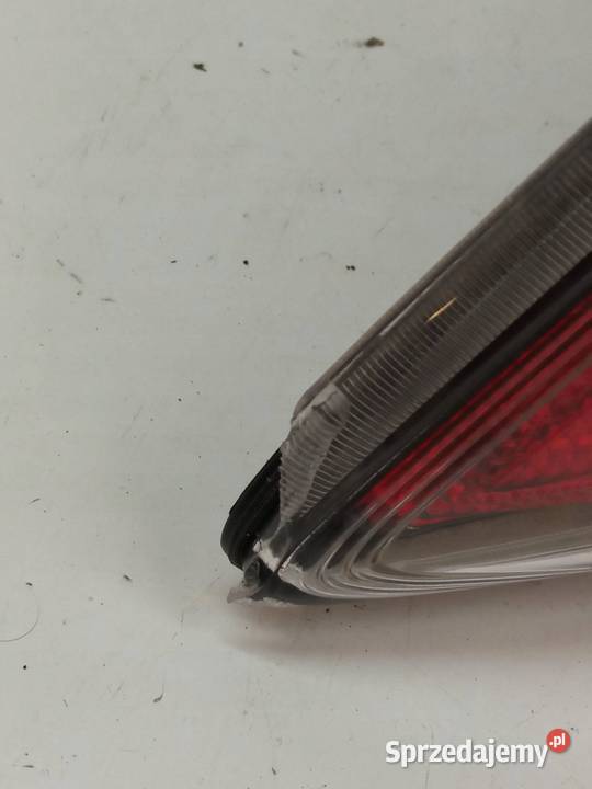 LAMPA TYŁ PRAWA EUROPA 5D HB BL Mazda 3 II