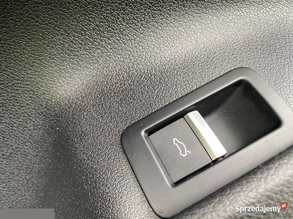 Audi A4 20 TDI Quattro Sport S tronic 190 2017r Dragacz sprzedam