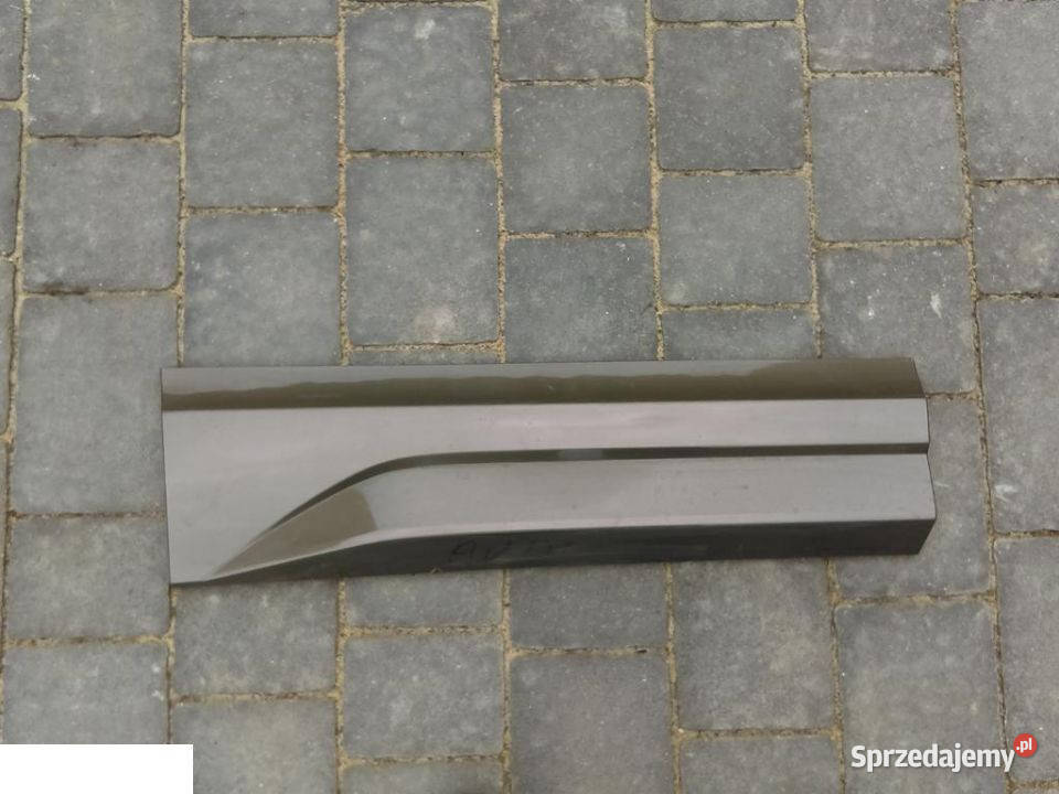 AUDI Q3 8U0 LISTWA PRAWY TYŁ osobowe Kozubszczyzna