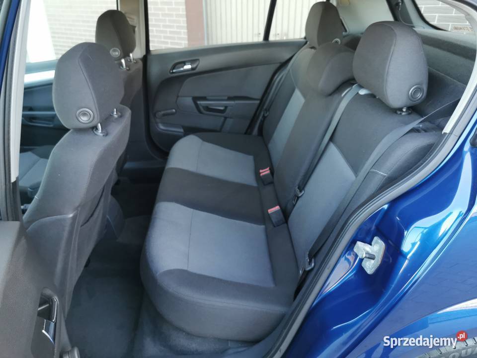 Opel Astra 04r 17CDTI 101 stan wzorowyklimanowy Poznań sprzedam