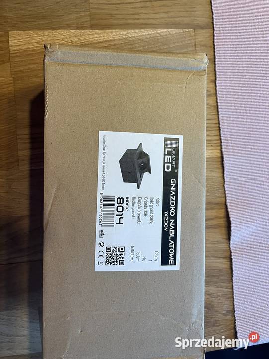 Gniazdo elektryczne nablatowe pojedyncze Bolesławiec