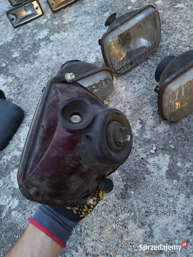 Reflektory lampy przednie Fiat 126p Maluch marka Tłuszcz