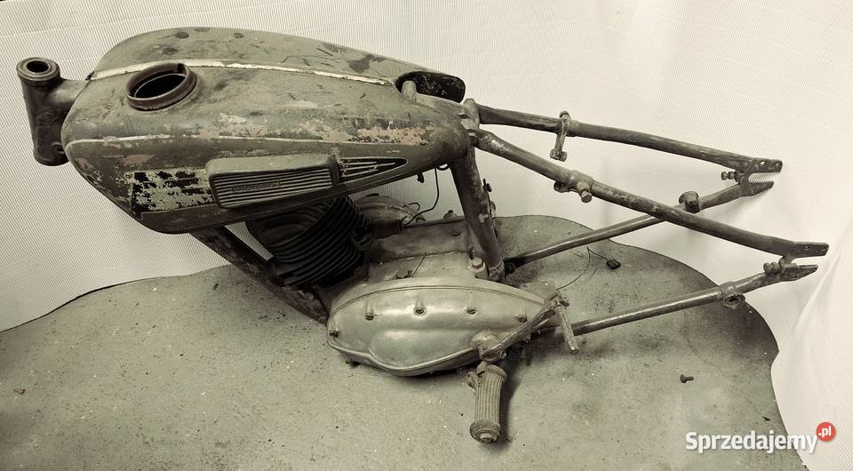 Victoria KR 20 silnik rama zbiornik Ostrów