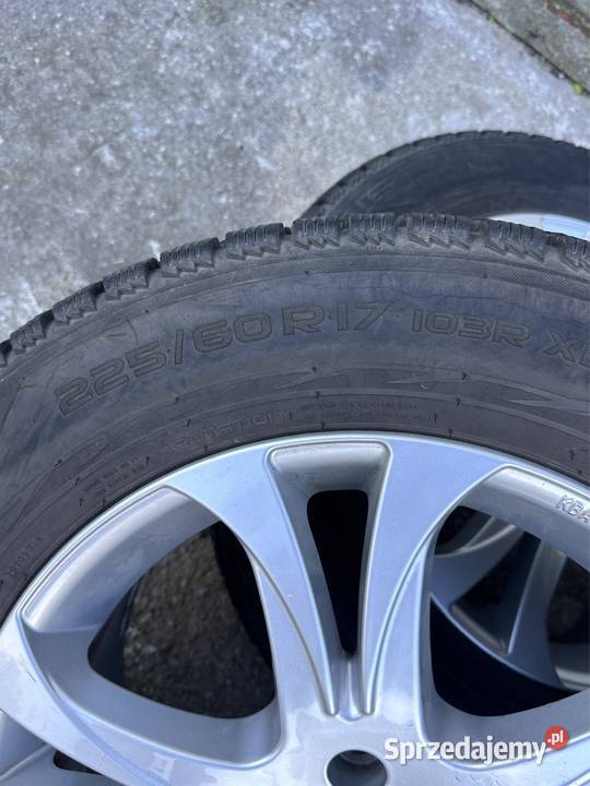 Kola Subaru Forester 2018 22560 R17 Nokian Jastrowie