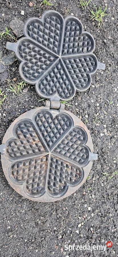 14Ładny stanPrzedwojenna żeliwna gofrownica Barlinek