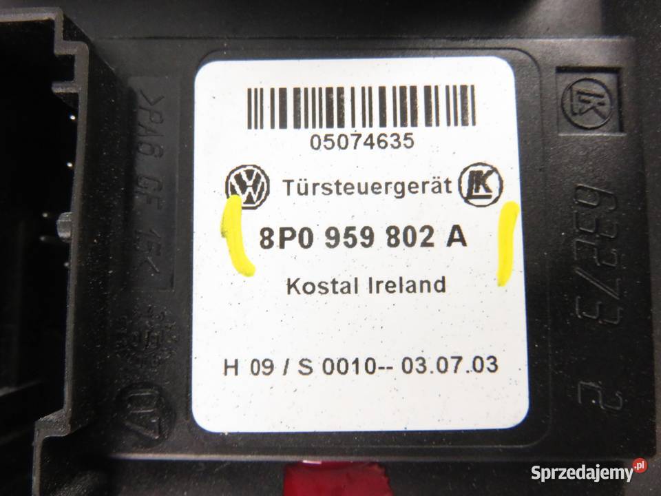 PODNOŚNIK SZYBY PRAWY 3D AUDI A3 8P 8P0959802A