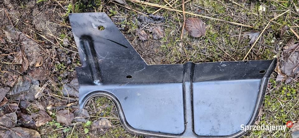 Nowaze starych zapasów osłona tłumnika Fiat 126p