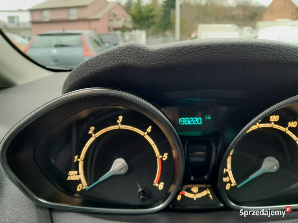 Ford Fiesta 16 TDCI 95 5 drzwi klima parktronik 1560cm3 Gryfino