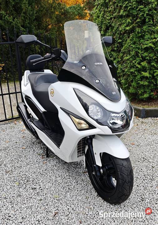 Skuter Daelim S300 2016r 11 Wtrysk LED Biała Rok produkcji 2016 Łask sprzedam