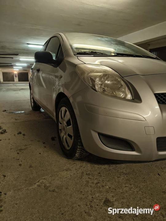 Toyota Yaris 10 benzyna 2009r Yaris Łomża