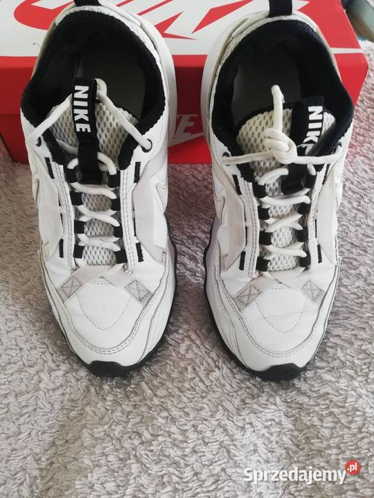 Buty Nike TC7900 Obuwie sportowe Gdynia