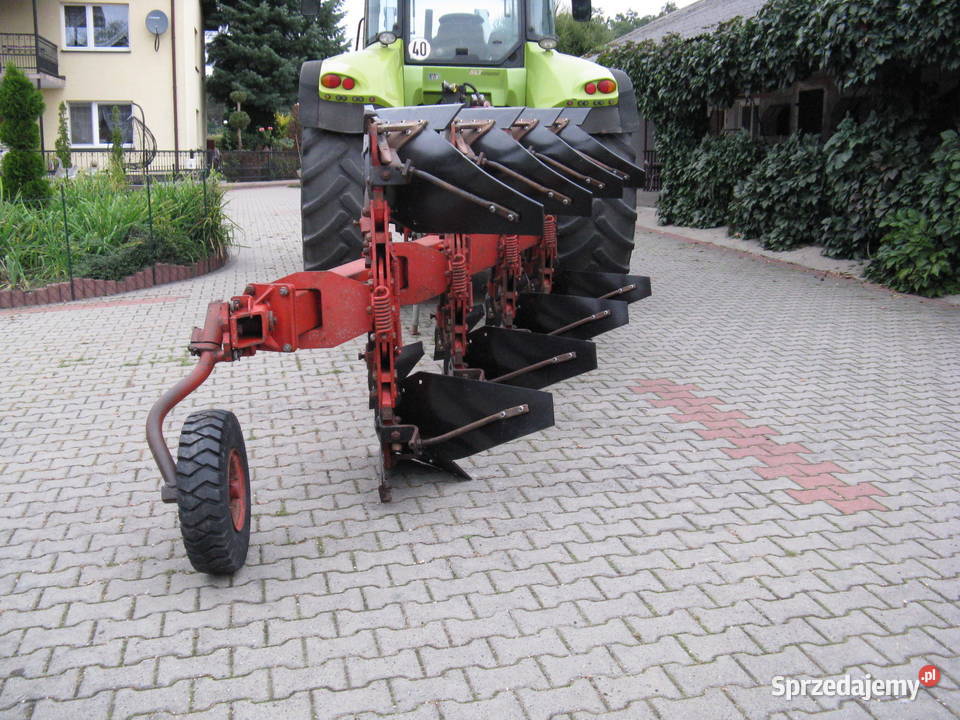 Gregoire Besson pług obrotowy 4 3 skibowy Kuhn Iwanowice