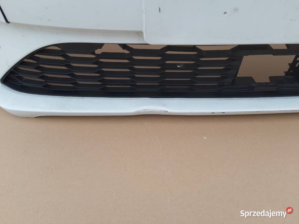 DACIA SANDERO III ZDERZAK PRZÓD PRZEDNI GRILL Motoryzacja Trzciel sprzedam
