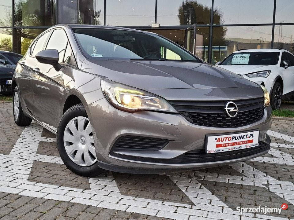 Opel Astra 2016r Salon Polska ASO Iszy wł nieuszkodzony małopolskie
