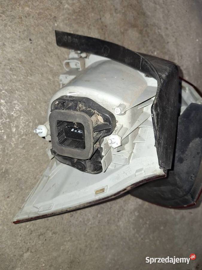 Lampa tyl GOLFA V 35d ladna Gołdap