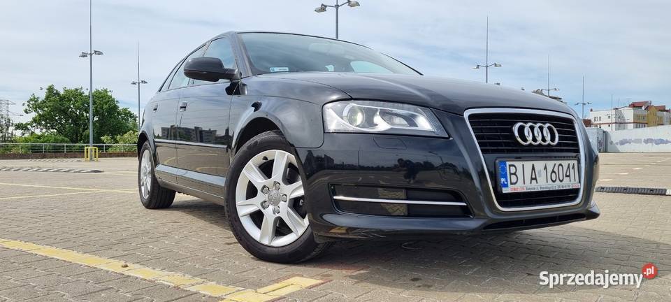 Audi A3 Sportback 12 TFSI Attraction manualna Warszawa