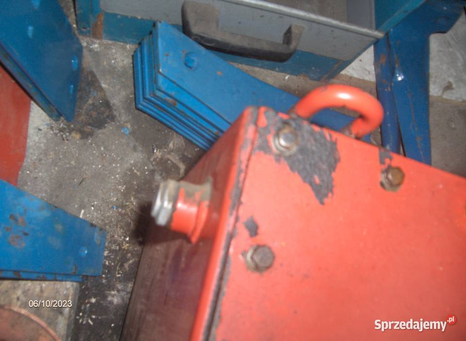 Zbiornik hydrauliczny