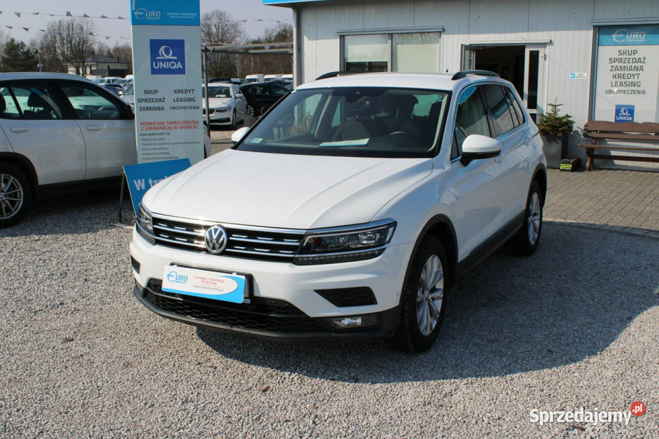 Volkswagen Tiguan Comfortline 4Motion Salon nieuszkodzony Tiguan mazowieckie Warszawa