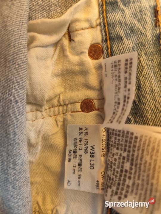 Spodnie Levis 501 jasno niebieskie W38 L30 stan Szadek