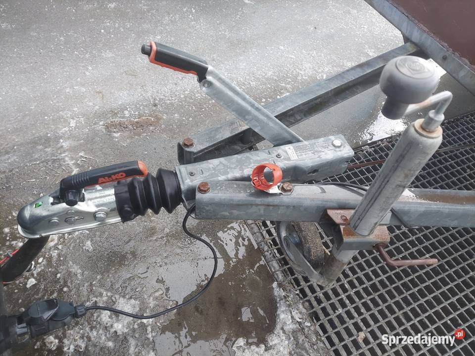 Przyczepka samochodowa 1300 przyczepa HUMBAUR Humbaur Domaradz sprzedam