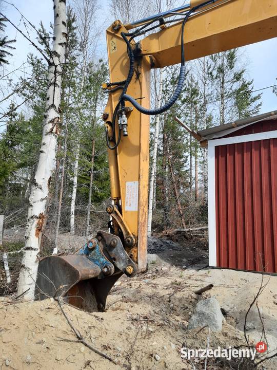 Komatsu PC88MR dodatkowo łyżki i pług Lwowiec