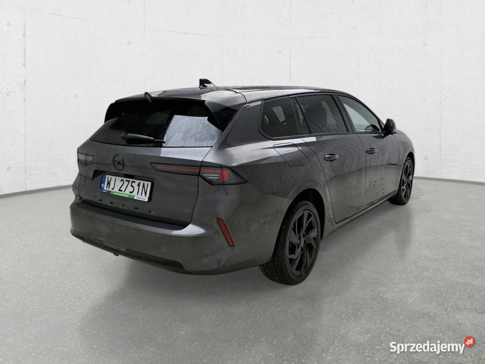 Opel Astra L 2021