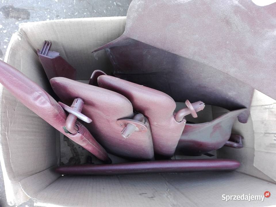 Mercedes 190 W201 tapicerka czerwona bordowa Skarżysko-Kamienna sprzedam