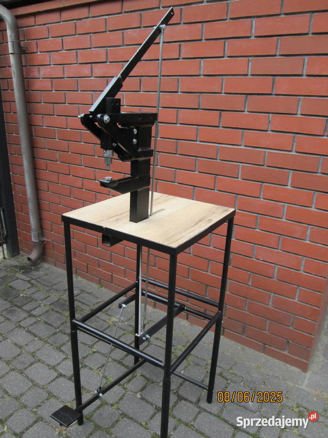 Praska kaletnicza nitownica zaciskarka nożna mazowieckie