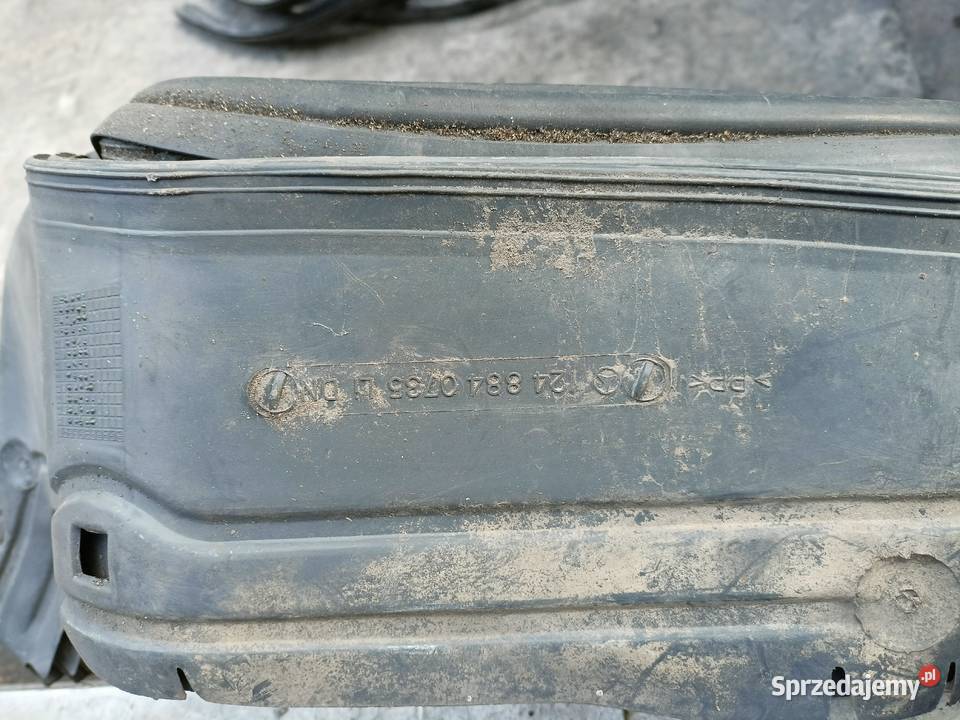 Mercedes W124 nadkole przednie pod błotnik lewe Karoseria