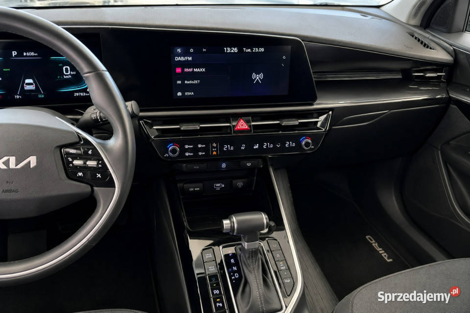Kia Niro 23 Salon Polska 1Właściciel KIA Niro 16 szary Białystok