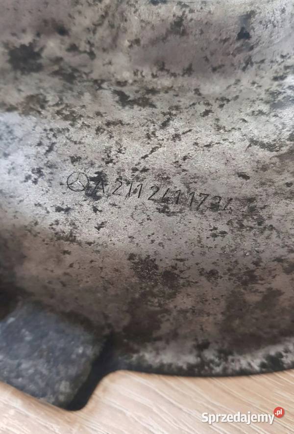 Osłona termiczna A2112411734 30 CDI 642 Mercedes podkarpackie Mielec