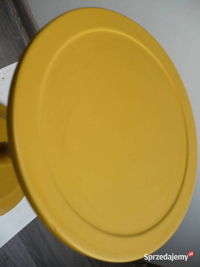 Kwietnik postument Lubin