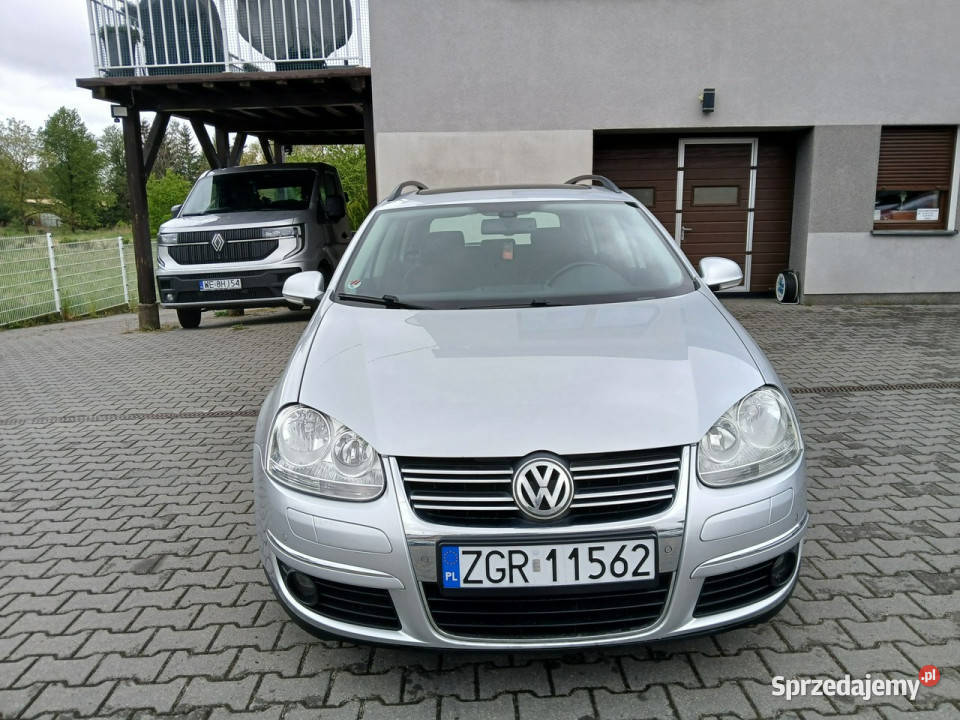 Volkswagen Golf 20 TDI 140 comonreil panorama garażowany Golf Gryfino
