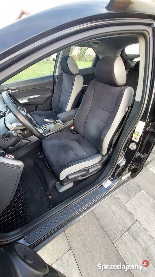 Honda Civic 18 iVTEC Executive oryginalny lakier welurowa tapicerka Niedomice