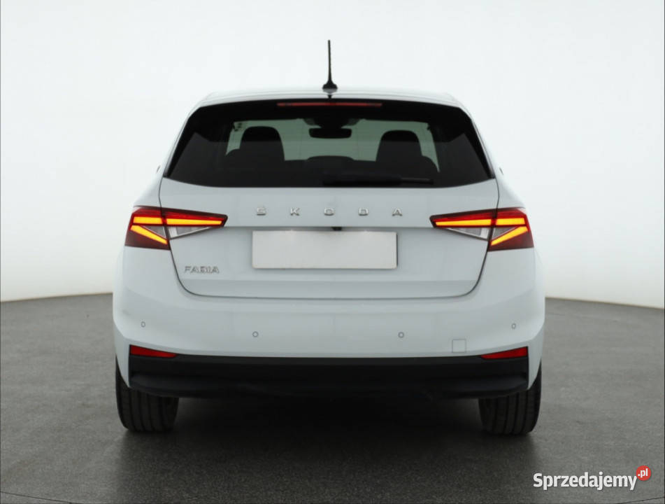Skoda Fabia 10 TSI ESP Piaseczno