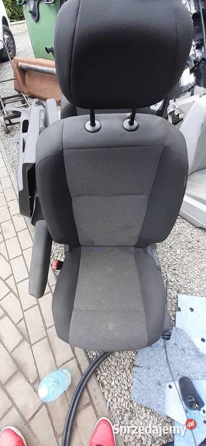 Podsufitka półka fotele peugeot partner Citroen Nisko